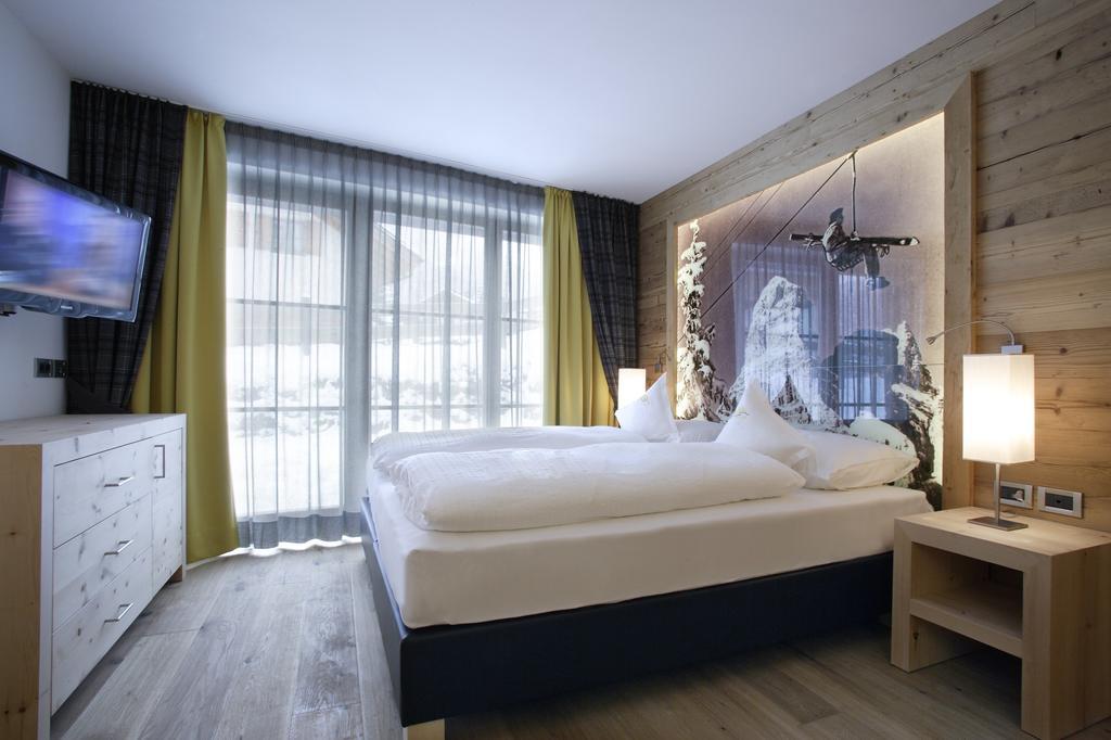 Hotel Ciasa Soleil La Villa  Pokoj fotografie
